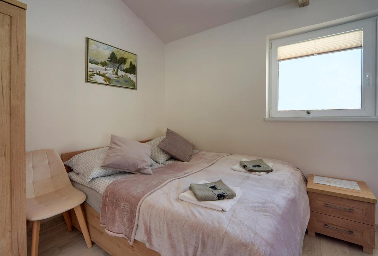 Apartament Sniezna Polana - 2-Pietrowy Apartament Idealny Dla Duzej Rodziny! 스클라르스카포렘바 외부 사진